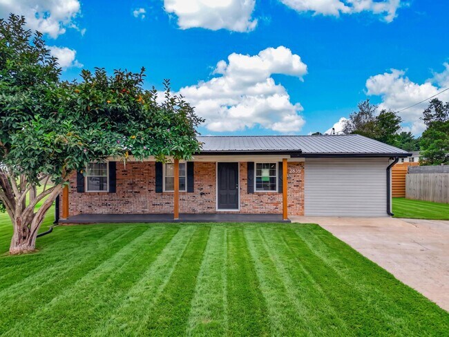 Building Photo - 2839 Black Oak Rd