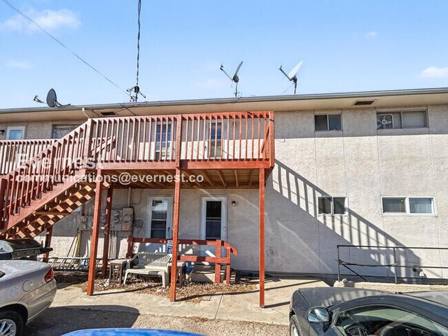 Building Photo - 4311 N Chestnut St