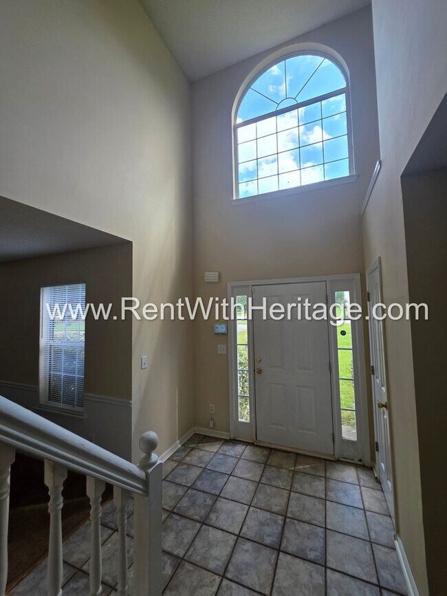 Building Photo - 6535 Manor Creek Dr