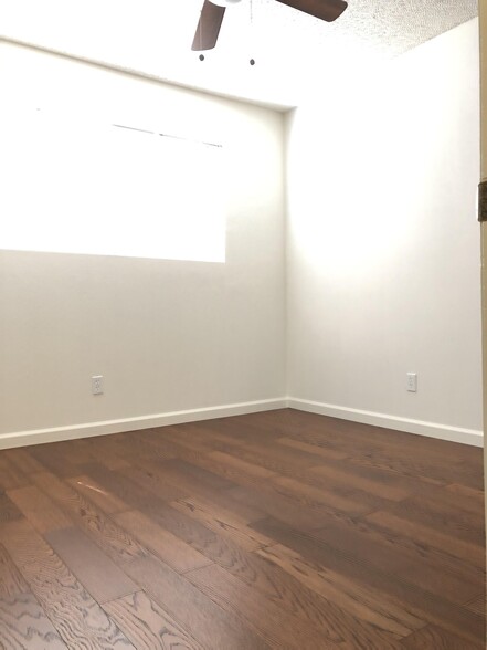 Building Photo - 147 Coventry Dr