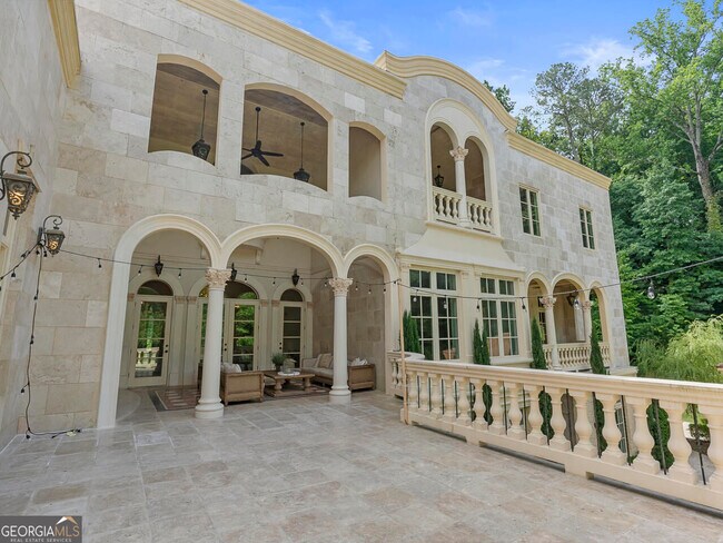 Building Photo - 6420 Riverside Dr