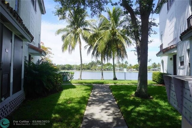 Building Photo - 751 SW 148th Ave