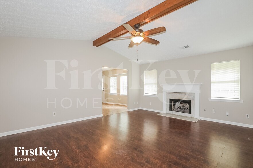 Building Photo - 270 Countryside Ln