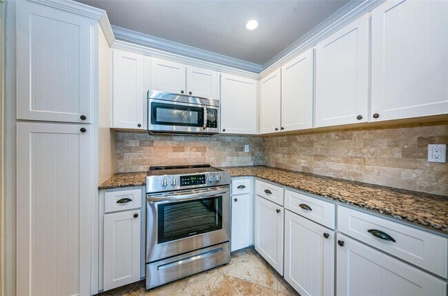 Building Photo - 4916 Milano Ct NE