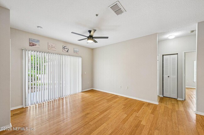 Building Photo - 510 Florida Club Blvd