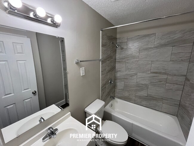 Building Photo - Charming 3BR/2BA in 38118 | Gleaming Hardwood Floors, Dining Area & Huge Yard