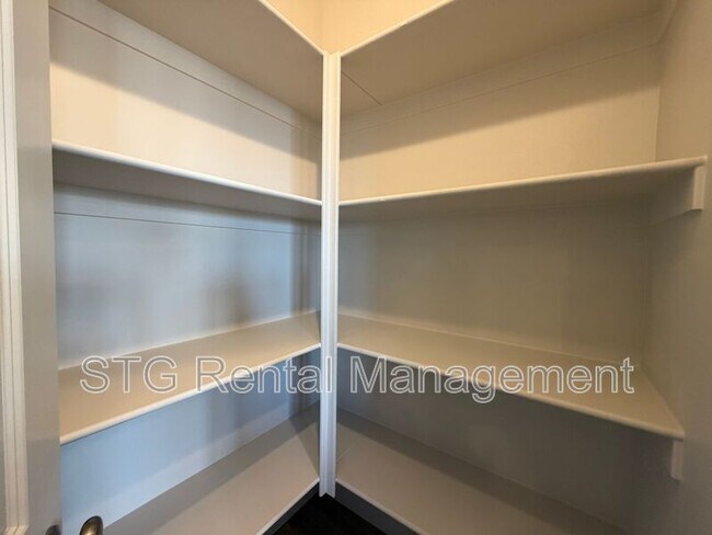 Building Photo - 1086 S 4380 W