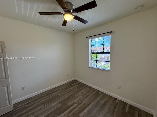 Building Photo - 158 SE 34th Terrace