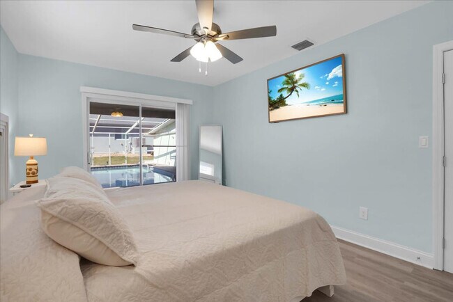 Building Photo - 115 Leland St SE