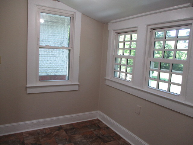 Building Photo - 122 Tate St