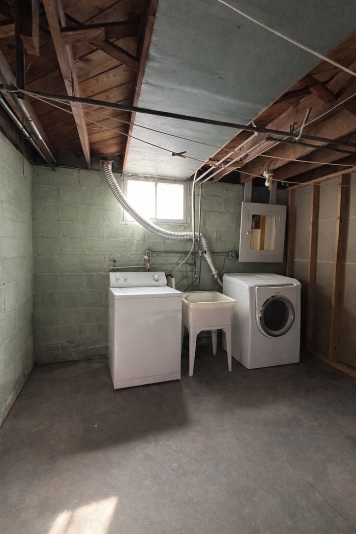 Building Photo - 1410 10th St S