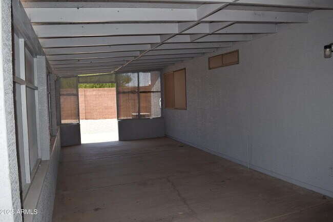 Building Photo - 15951 W Young St