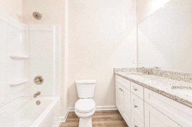 Building Photo - Now Leasing: Spacious 4-Bedroom Townhomes in Oakwood