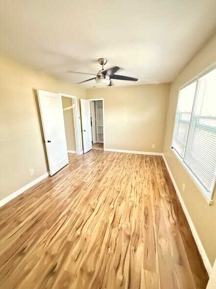 Building Photo - 180 Glover Ave