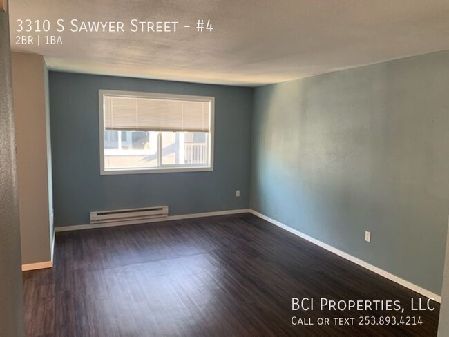 Building Photo - Beautiful remodeled 2 bedroom apartment co...