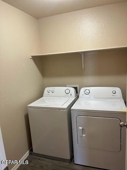 Building Photo - 7561 Red Cedar Dr