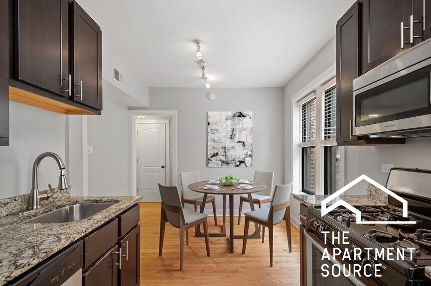 Building Photo - 4038 N Ashland Ave