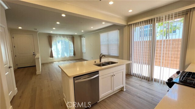 Building Photo - 241 Overbrook