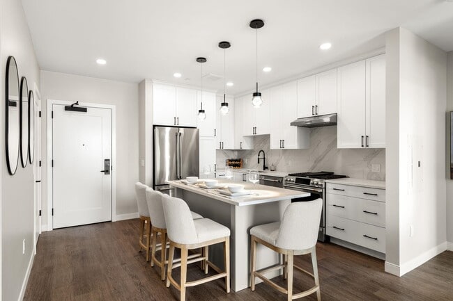 kitchen - 18 Artisan Dr