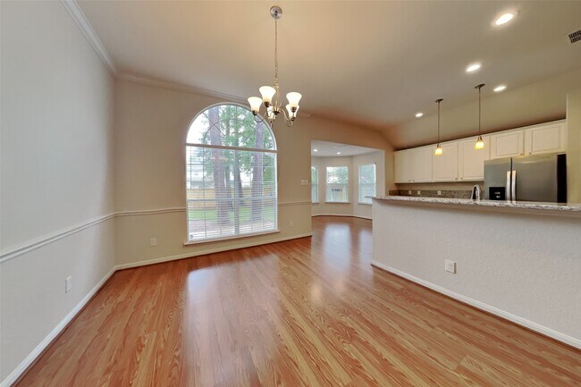 Building Photo - 175 Merryweather Pl