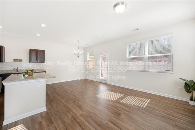 Building Photo - 6448 Mountain Home Way