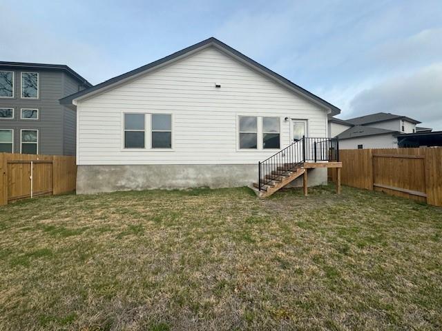 Building Photo - 113 Caterpillar Ln