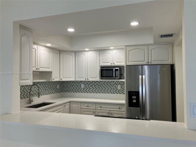 Building Photo - 500 Three Islands Boulevard