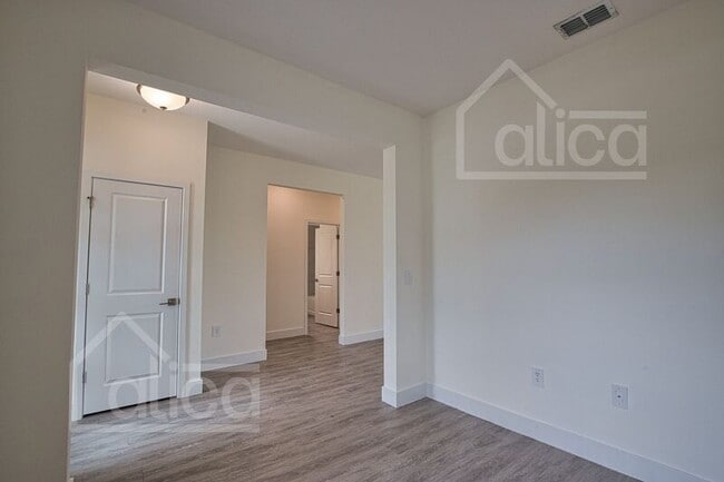 Building Photo - 1159 Byxbee Ct