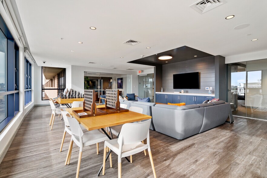 Neponset Landing 2 Hancock St Quincy MA 02171 Apartment Finder