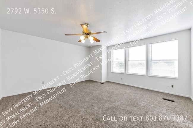 Building Photo - 2 Story Pet Friendly Duplex - 3 Bed - 2.5 ...