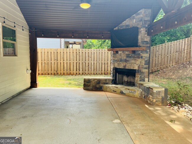 Building Photo - 369 Cliffhaven Cir