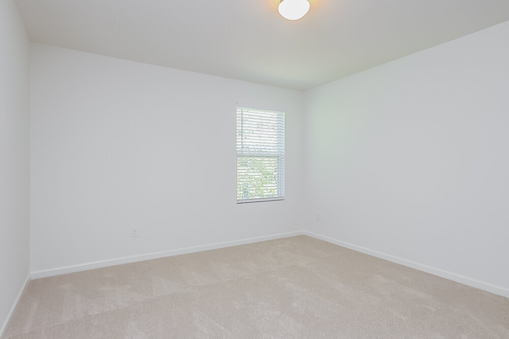 Building Photo - 559 Green Willow Cir