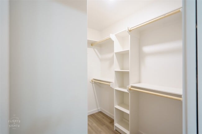 Building Photo - 2626 Baron Ave