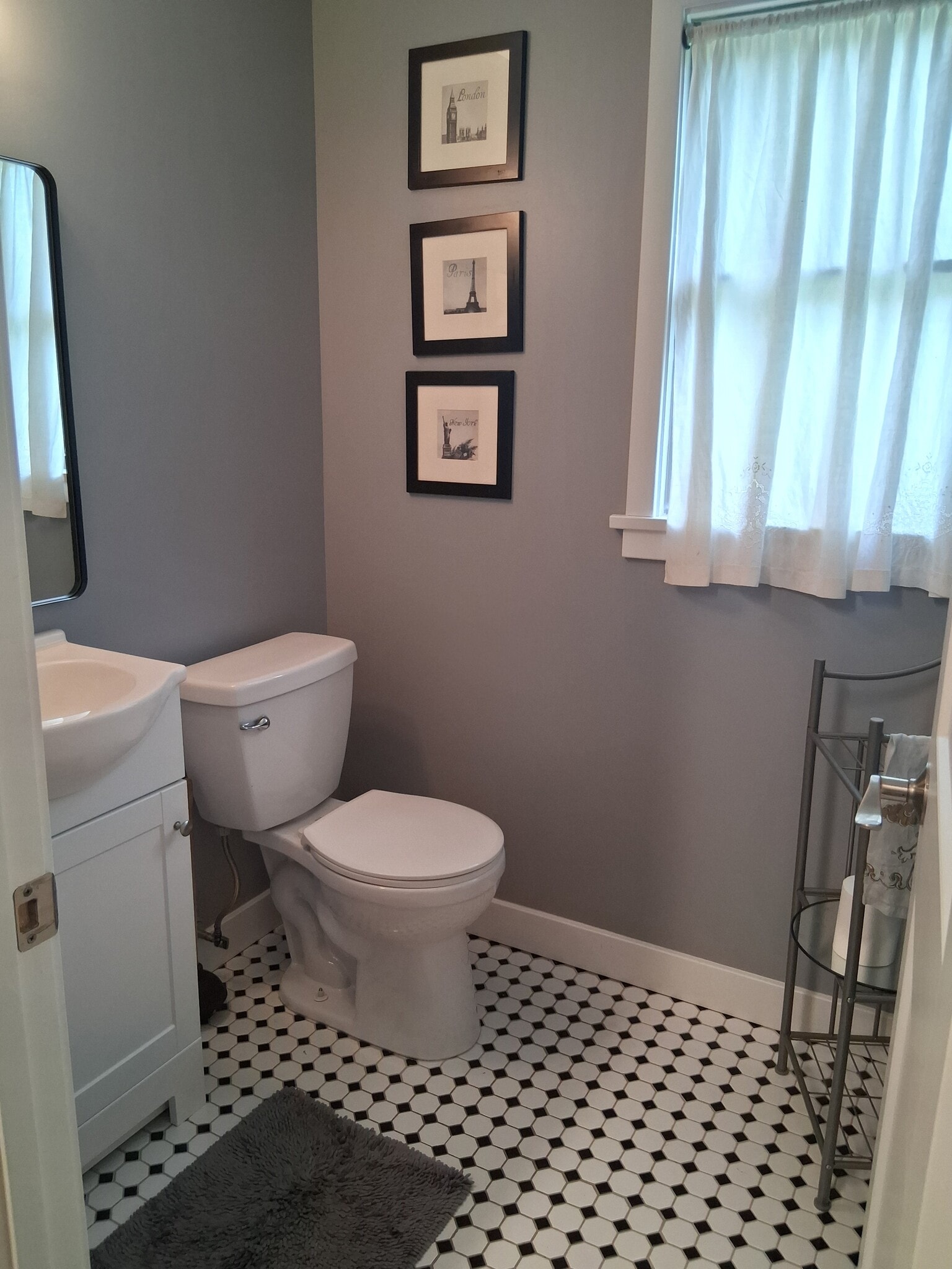 First Floor Powder Room - 2710 English Rd