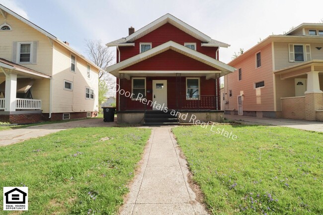 Primary Photo - Now available 3 bedroom home