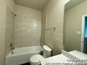 Building Photo - 10534 Green Rock Dr
