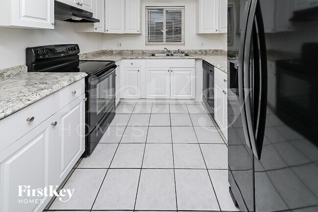 Building Photo - 1429 Satsuma St