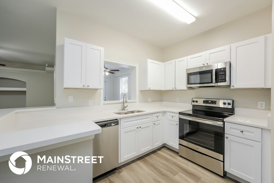 Building Photo - 2301 Jetridge St