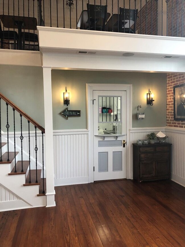 Building Photo - 25514 E Main St