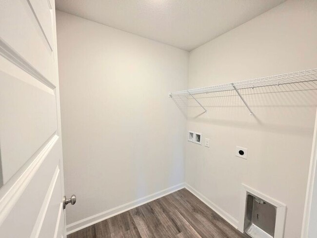 Building Photo - 4389 Tiger Oak Ct