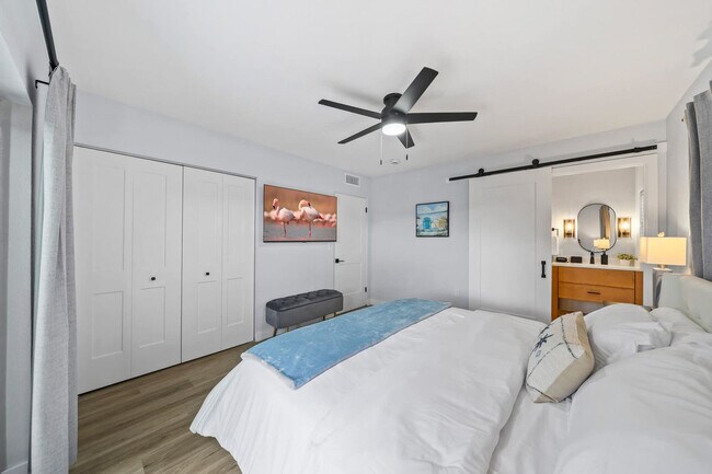 Building Photo - 115 Esther Dr