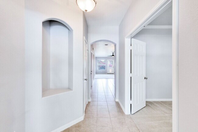 Building Photo - 133 Calline Mayes Run