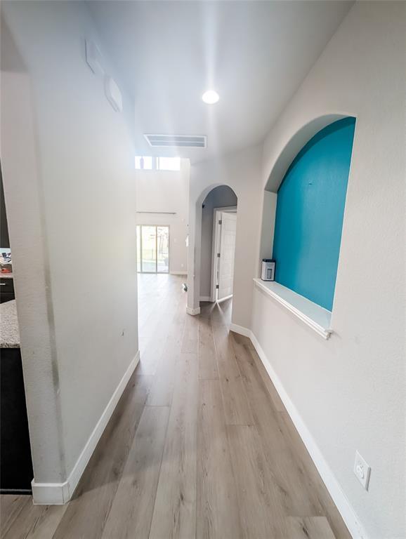 Building Photo - 3636 Mineral Dr