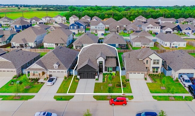 Building Photo - 8327 Threadfin Wy