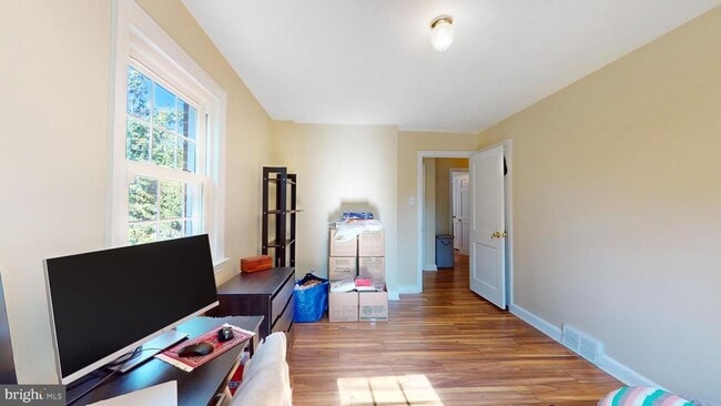 Building Photo - 769 Ardmore Ave