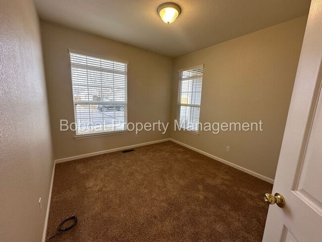 Building Photo - 1371 Chichester Dr