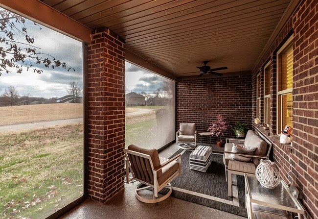 Building Photo - Upscale Modern Townhome nestled in the   G...