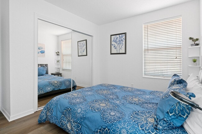 Building Photo - 4843 S Acree Point