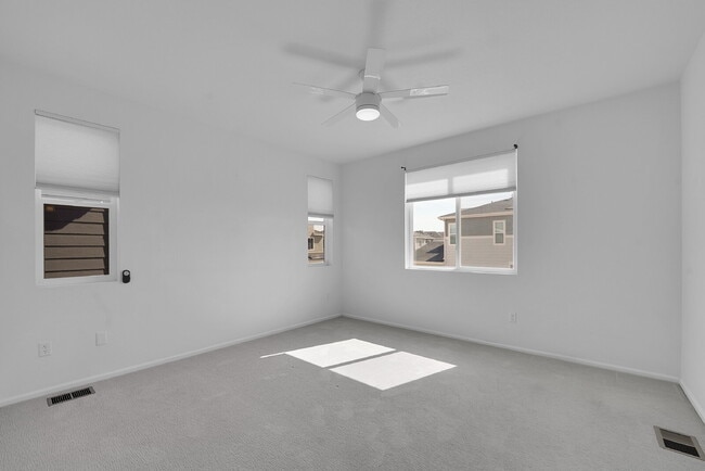 Building Photo - $2,395.00 - 3 Bedrooms, 3 Bathrooms, Single Family Home in Commerce City with Washer and Dryer!