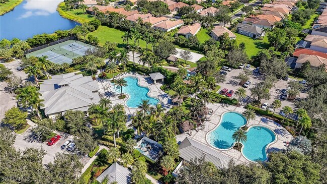 Building Photo - 2130 Hamlin St